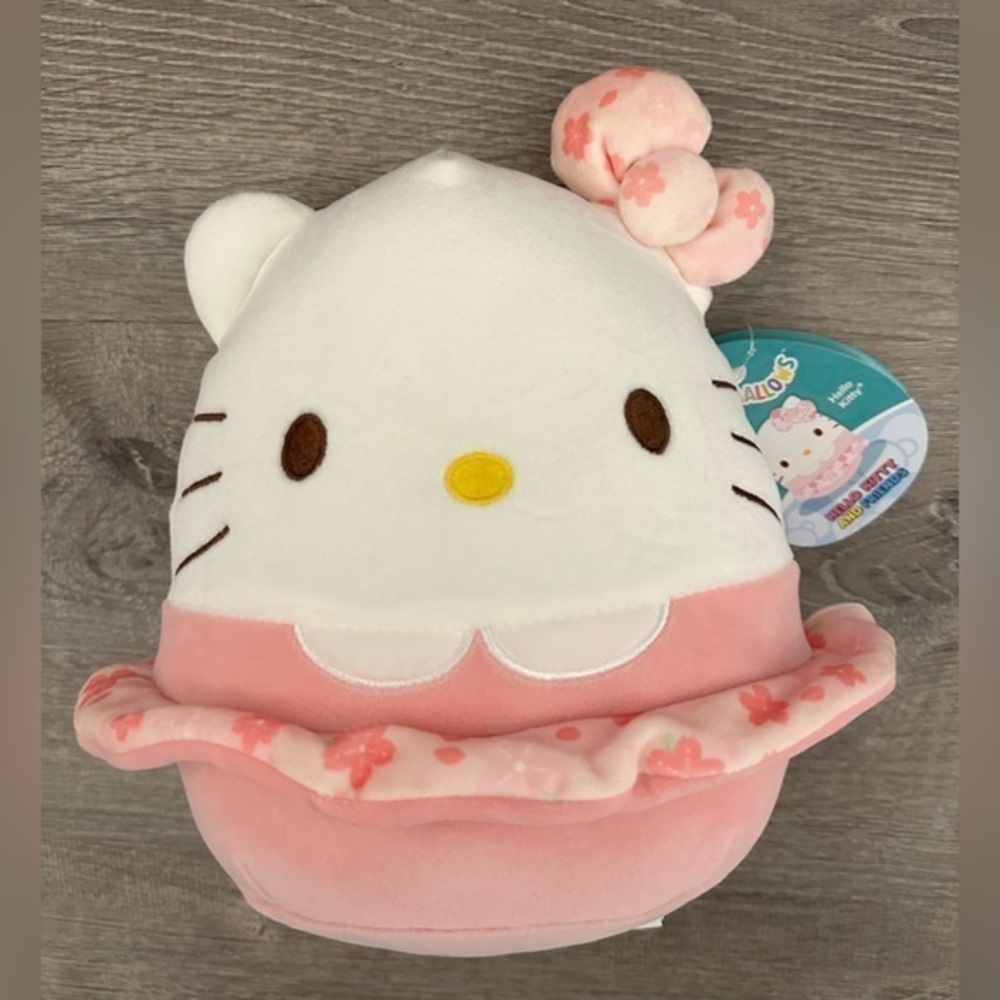 Hello Kitty Squishmallow Spring Release 2024 NWT